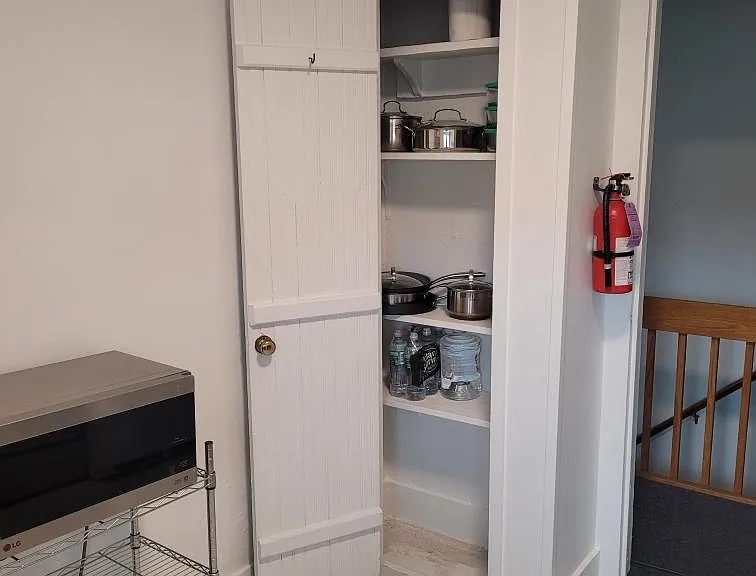 220 S Geneva St #4 — Photo 11