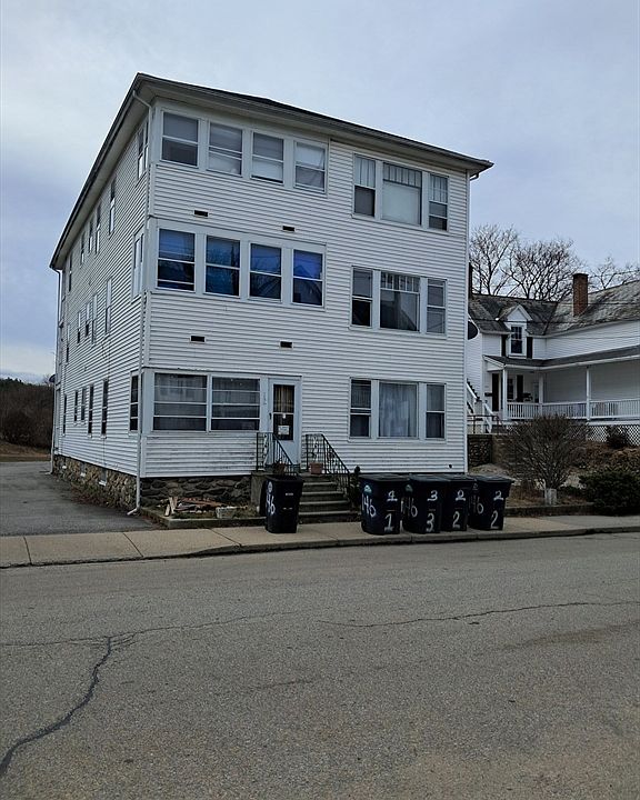 1st image of 146 Charlton St #1