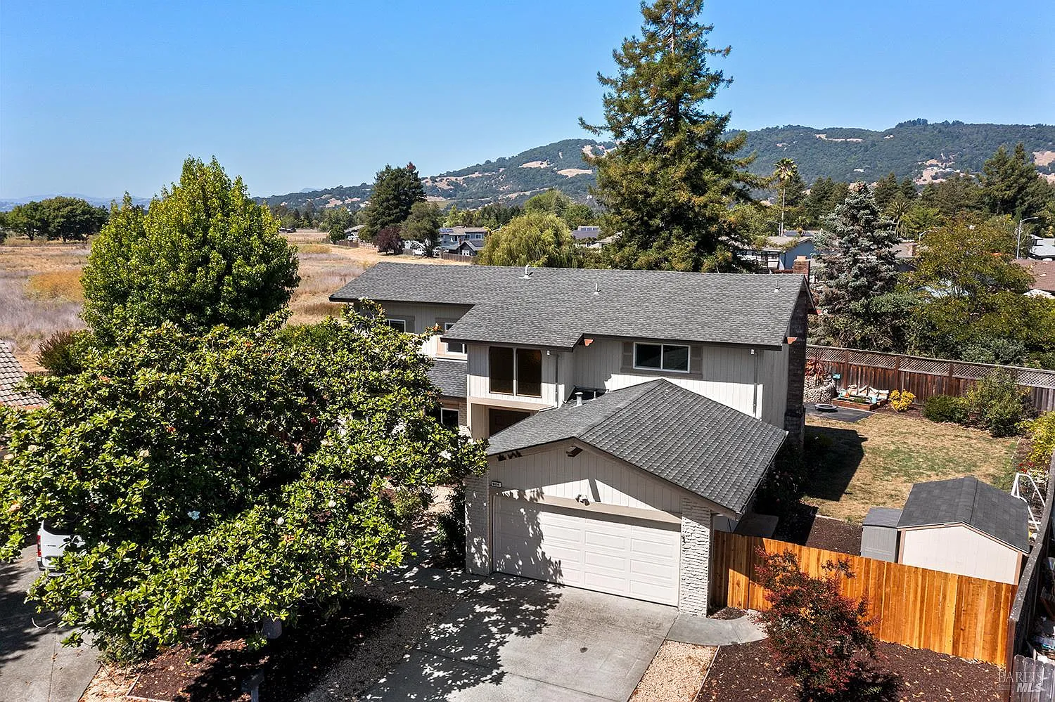 4404 Hollingsworth Circle - Photo 2