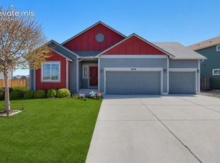 10658 Abrams Dr, Colorado Springs, CO 80925