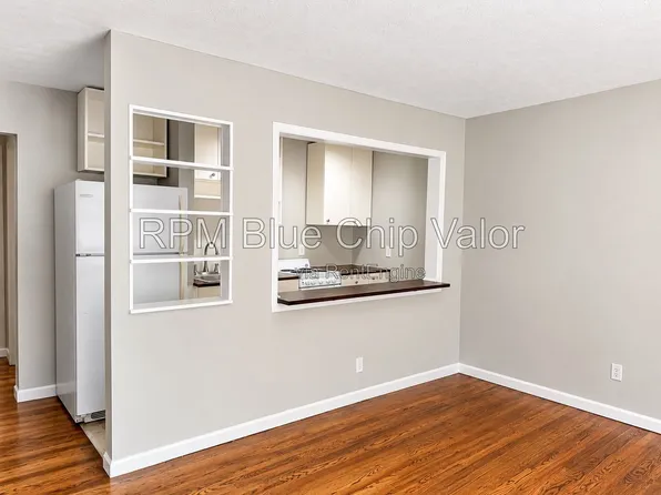 2118 Kemper Ln APT 5, Cincinnati, OH 45206