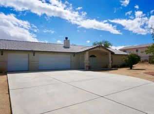 16069 Huerta St, Victorville, CA 92395