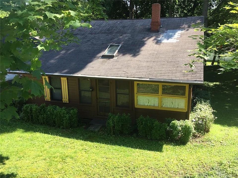 1st image of 11512 E 1st St