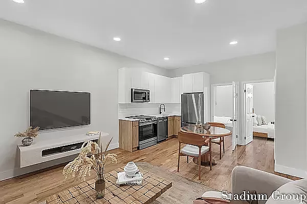 176 Utica Ave #G1 — Photo 3