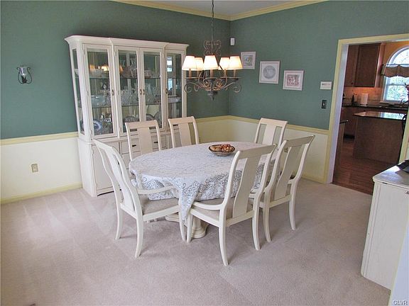 5th image of 1551 Toursdale Dr