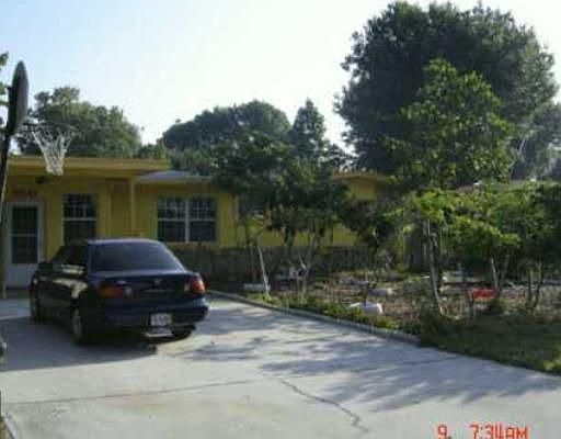 1st image of 5541 93rd Ave