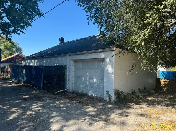 York 2514, 2514 York St, Toledo, OH 43605