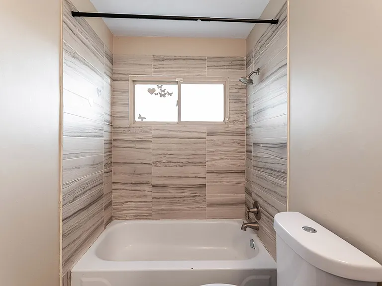 2859 Stafford Dr — Photo 17