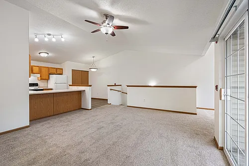 Woodland Park Apartments Photo 1