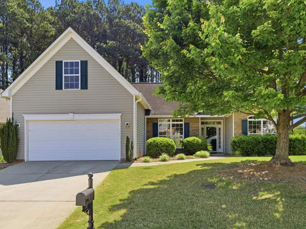 10 Hanging Moss Ln, Greenville, SC 29615
