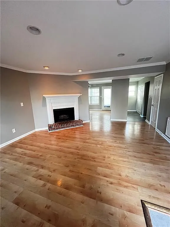 2 bed, 2.0 bath, 1120 sqft, $1,875 — Photo 2