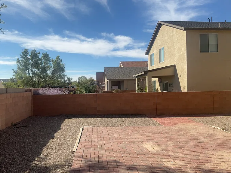 1734 Lark Dr NE — Photo 20