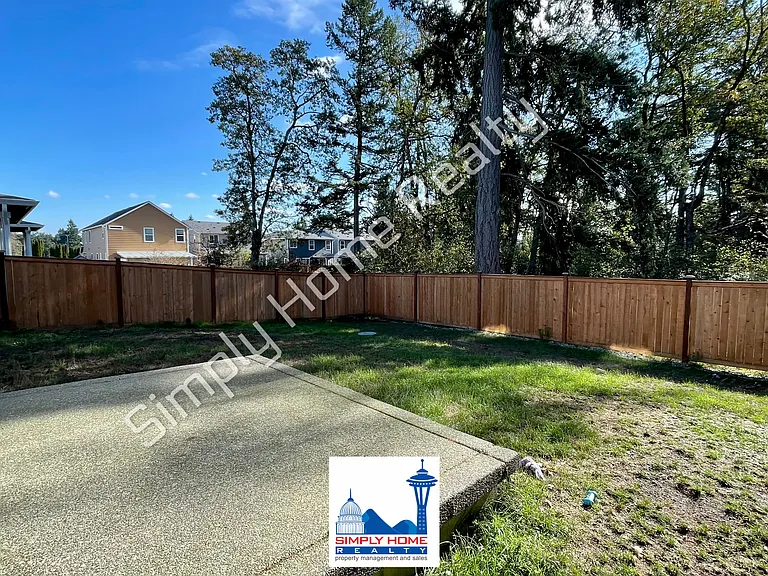 929 Vine Maple St SE — Photo 42