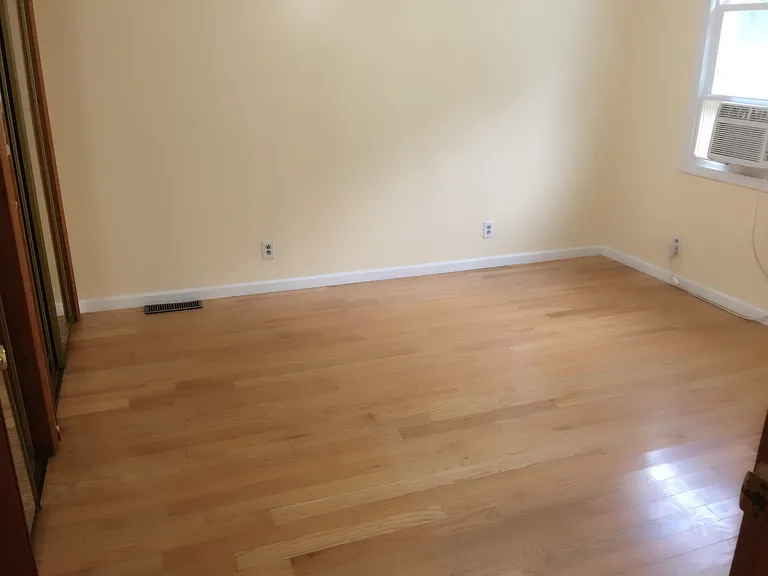 523 W Lookout Ave — Photo 4