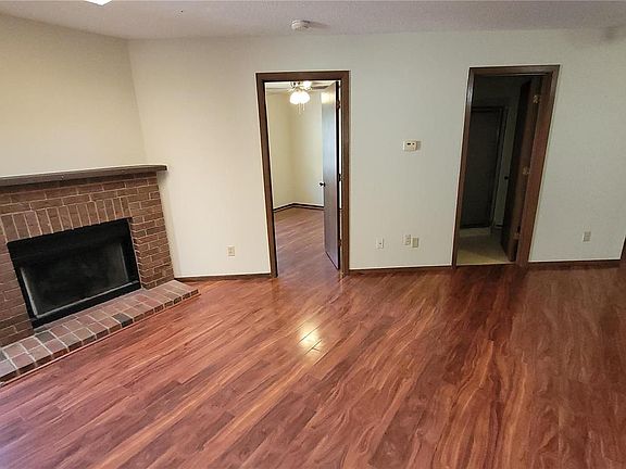 4th image of 1508 Summer Run Dr Unit 302