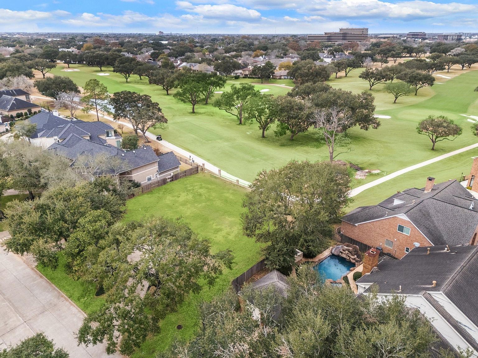 1312 Sugar Creek Blvd