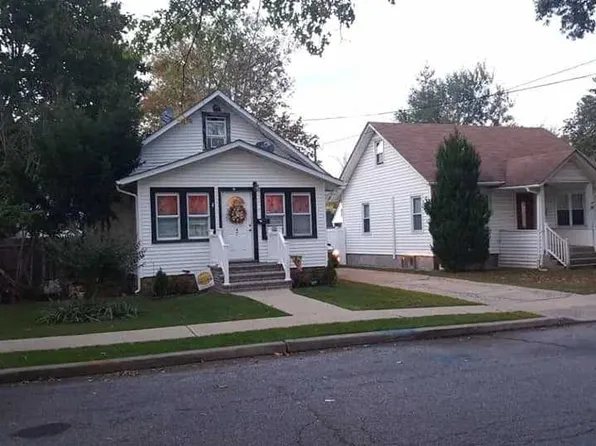 47 Stowe Ave, Baldwin, NY 11510