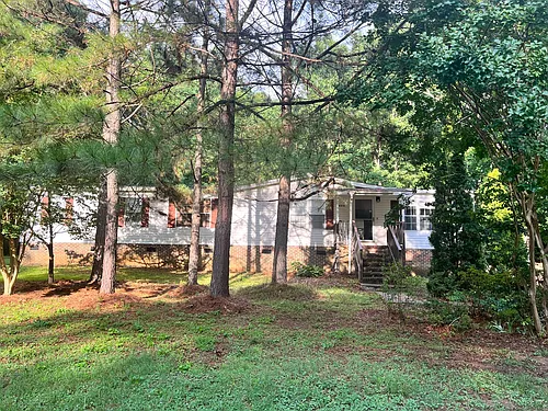 608 Winston St Photo 1