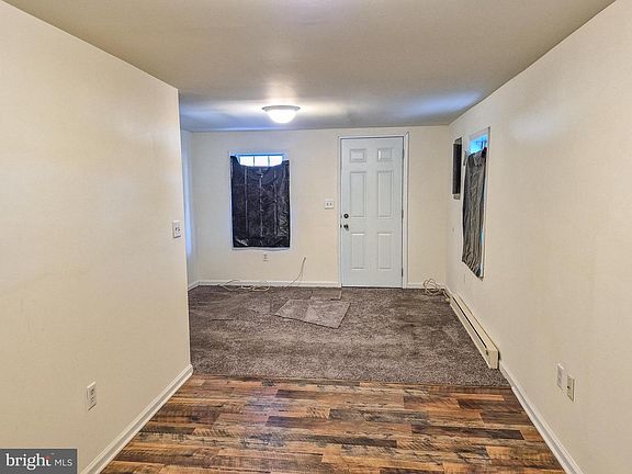 2nd image of 814 Center St