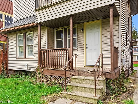 3rd image of 4259 E 131st St