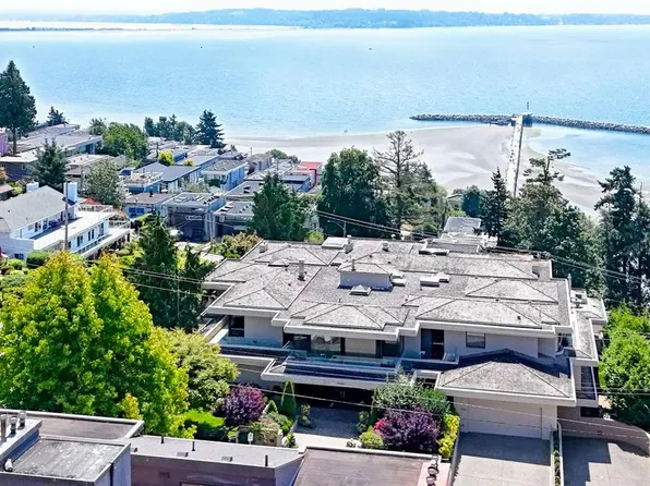 15041 Prospect Ave #101, White Rock, BC V4B 2B5