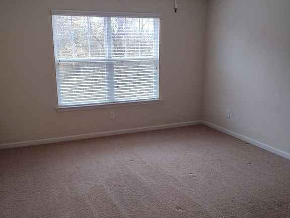 5th image of 124 Artisan Ct