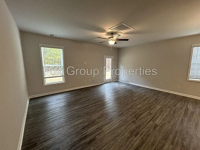 8236 McCormick St — Photo 5