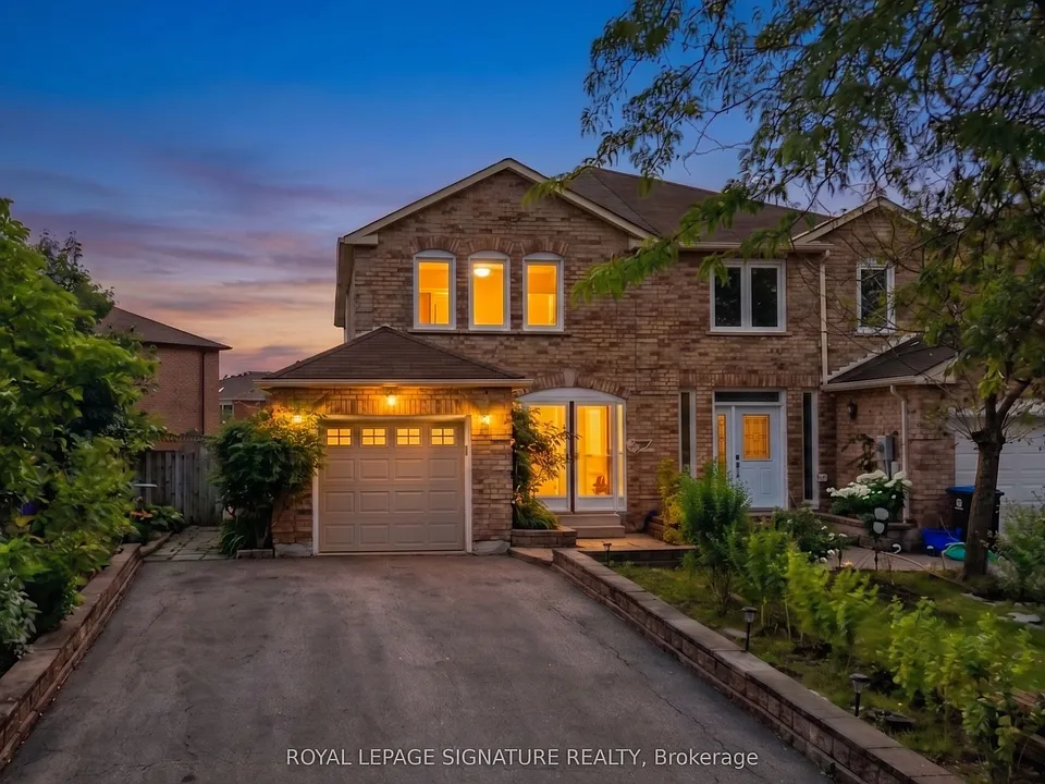 352 Assiniboine Trl
