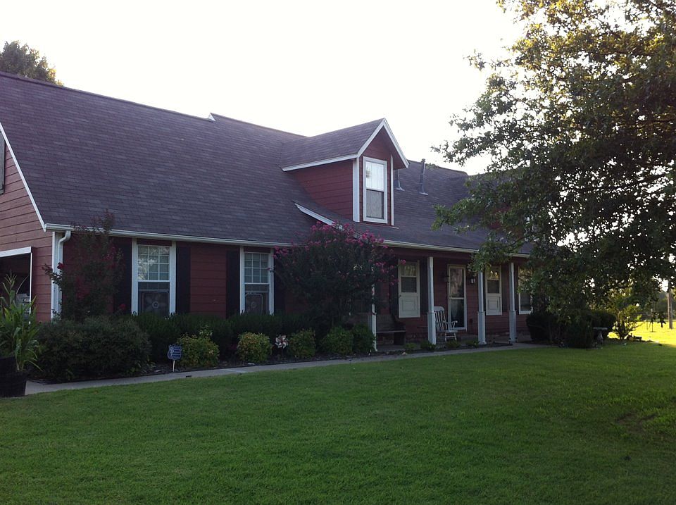 1st image of 14755 E Lake Pl