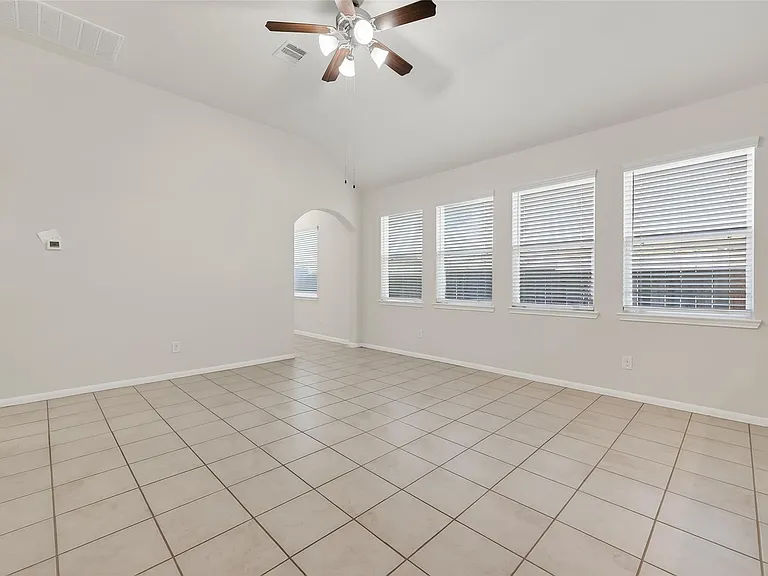 7631 Granite Terrace Ln — Photo 8