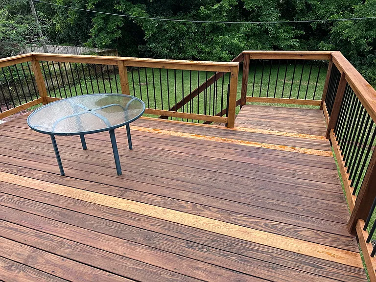 435 Pickens Ct — Photo 8