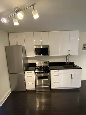 Rented by MOTION New York | media 12