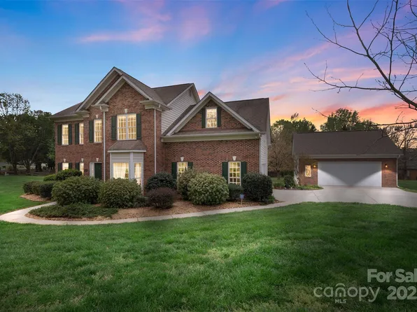 301 Prairie Rose Ct, Waxhaw, NC 28173