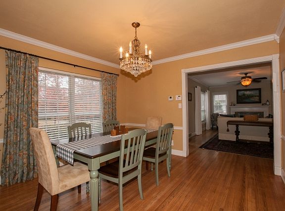 Dinning room with large windows