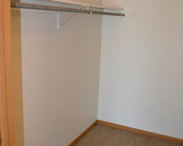 4915 Todd Dr — Photo 12