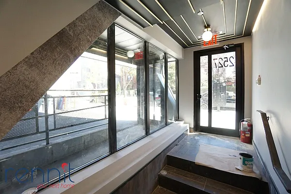 Rented by Rennit Inc. | media 40