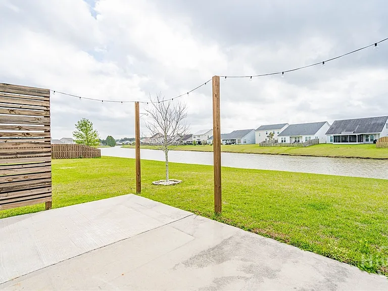 185 Brickhill Cir — Photo 36