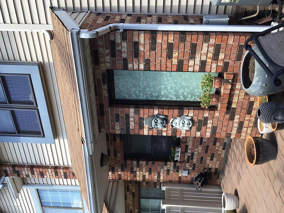 1st image of 18 Gina Ct #310