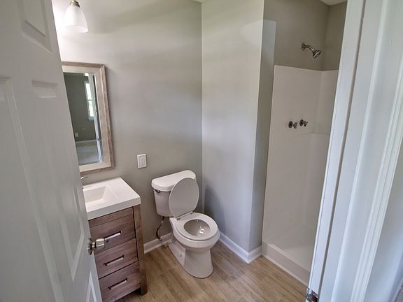 5th image of 2712 Hinson Dr