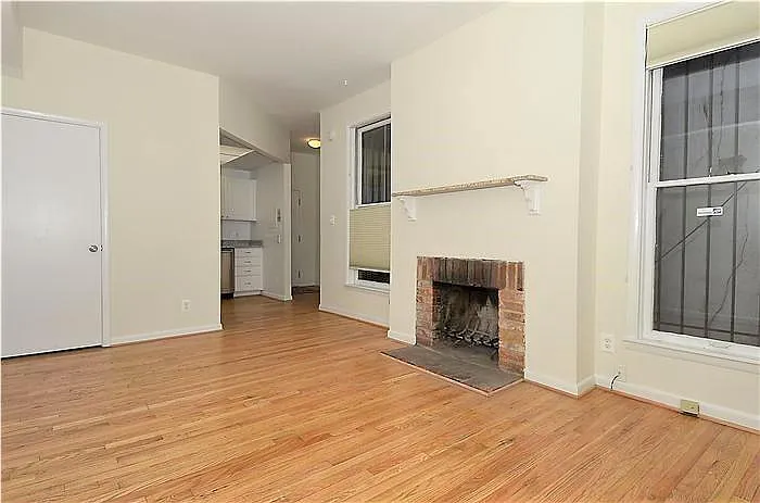 1128 25th St NW — Photo 5