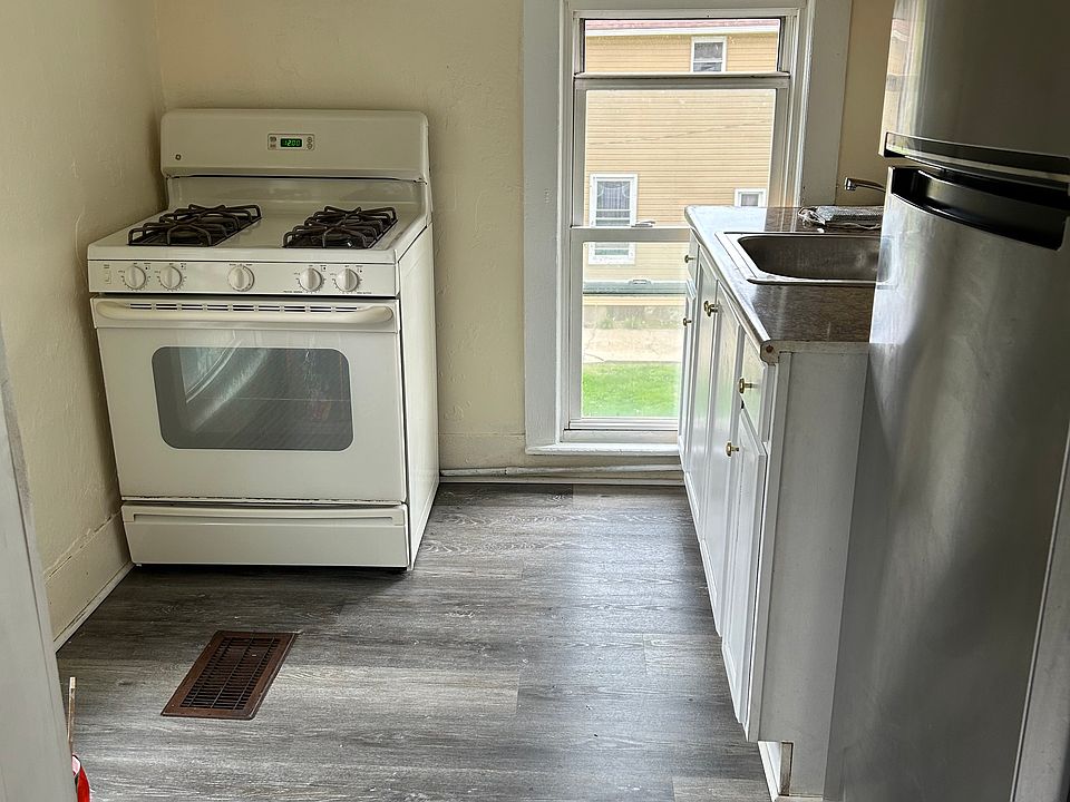 1st image of 349 Owego St #349