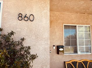 860 N Willow Ave, Rialto, CA 92376