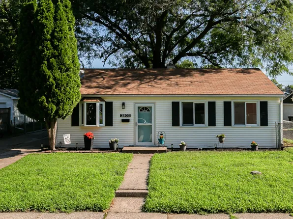 3803 11th Ave, Moline, IL 61265