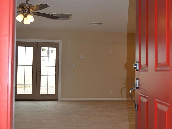5th image of 2150 W Hidalgo Ave