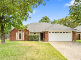 1805 Waterton Cir, Whitehouse, TX 75791