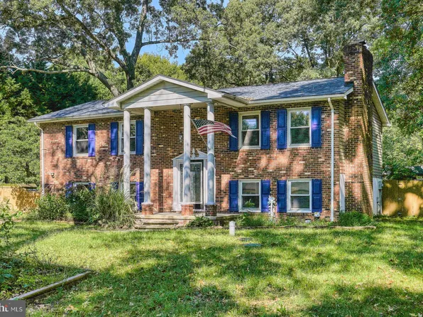 1142 Calvert Beach Rd, Saint Leonard, MD 20685