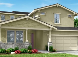 556 N Montana De Oro St, Tulare, CA 93274