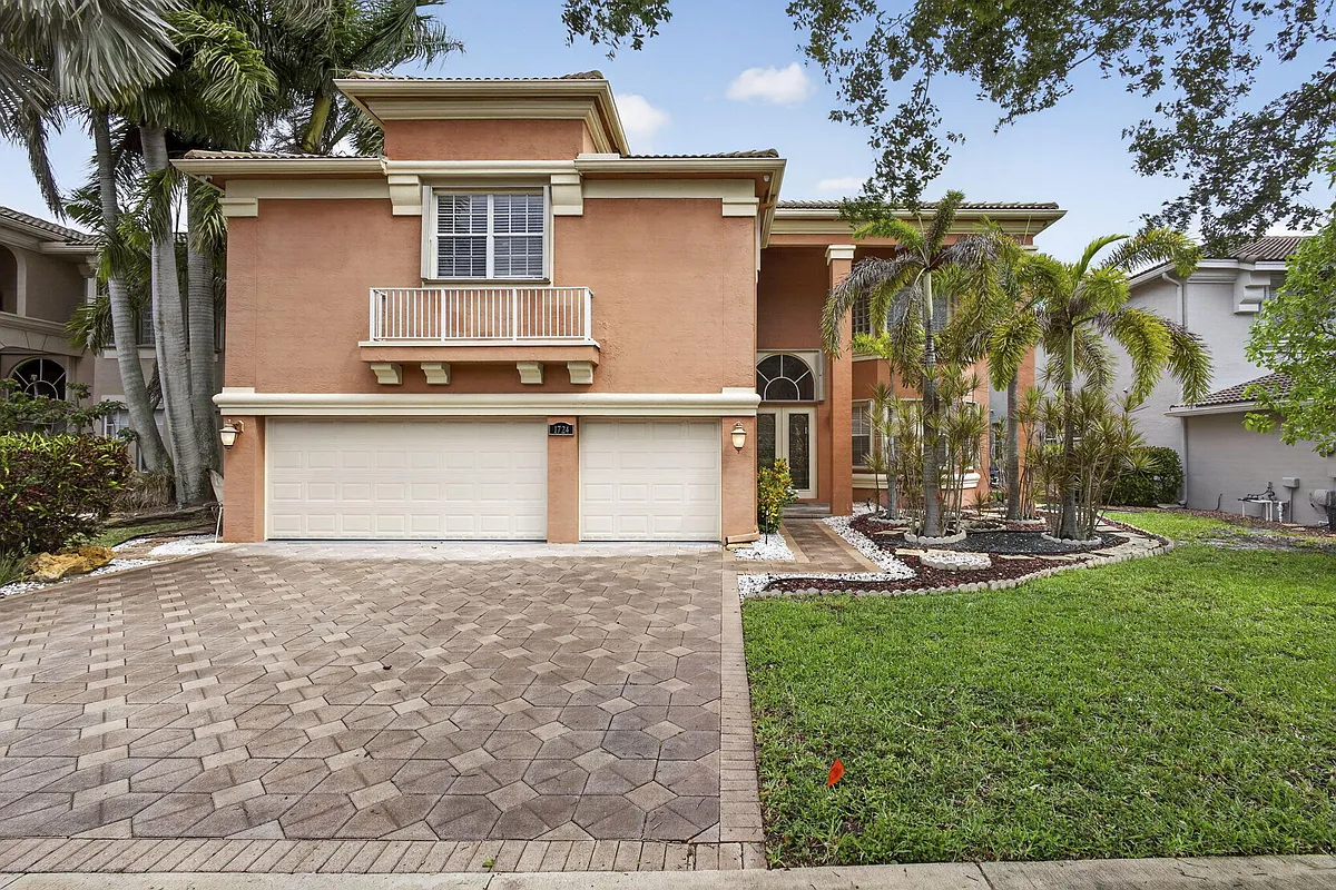 Building Photo - 1724 Annandale Cir