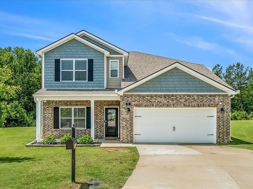 1st image of 70 Charles Cir