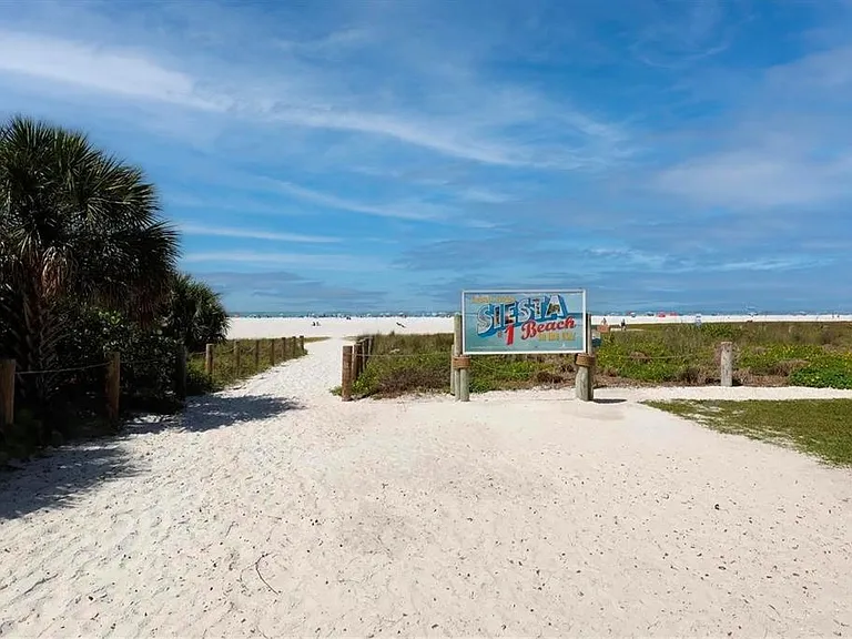 1640 Stickney Point Rd #40-101 — Photo 30